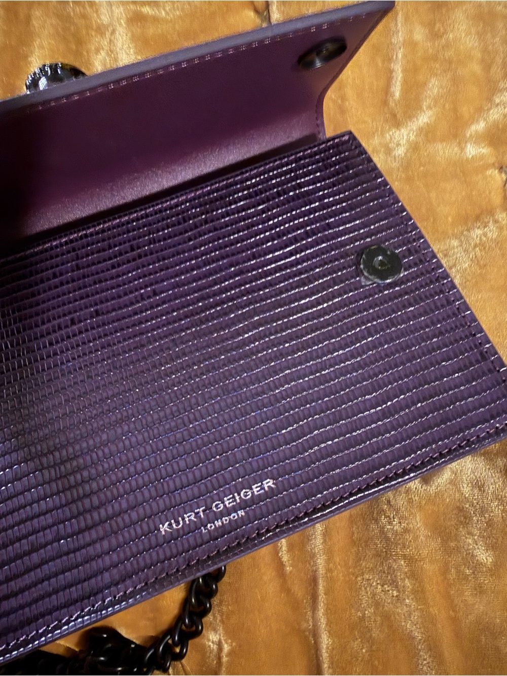 Kurt Geiger Deep Purple Lizard-Embossed Chain Shoulder Bag - Picture 11 of 11